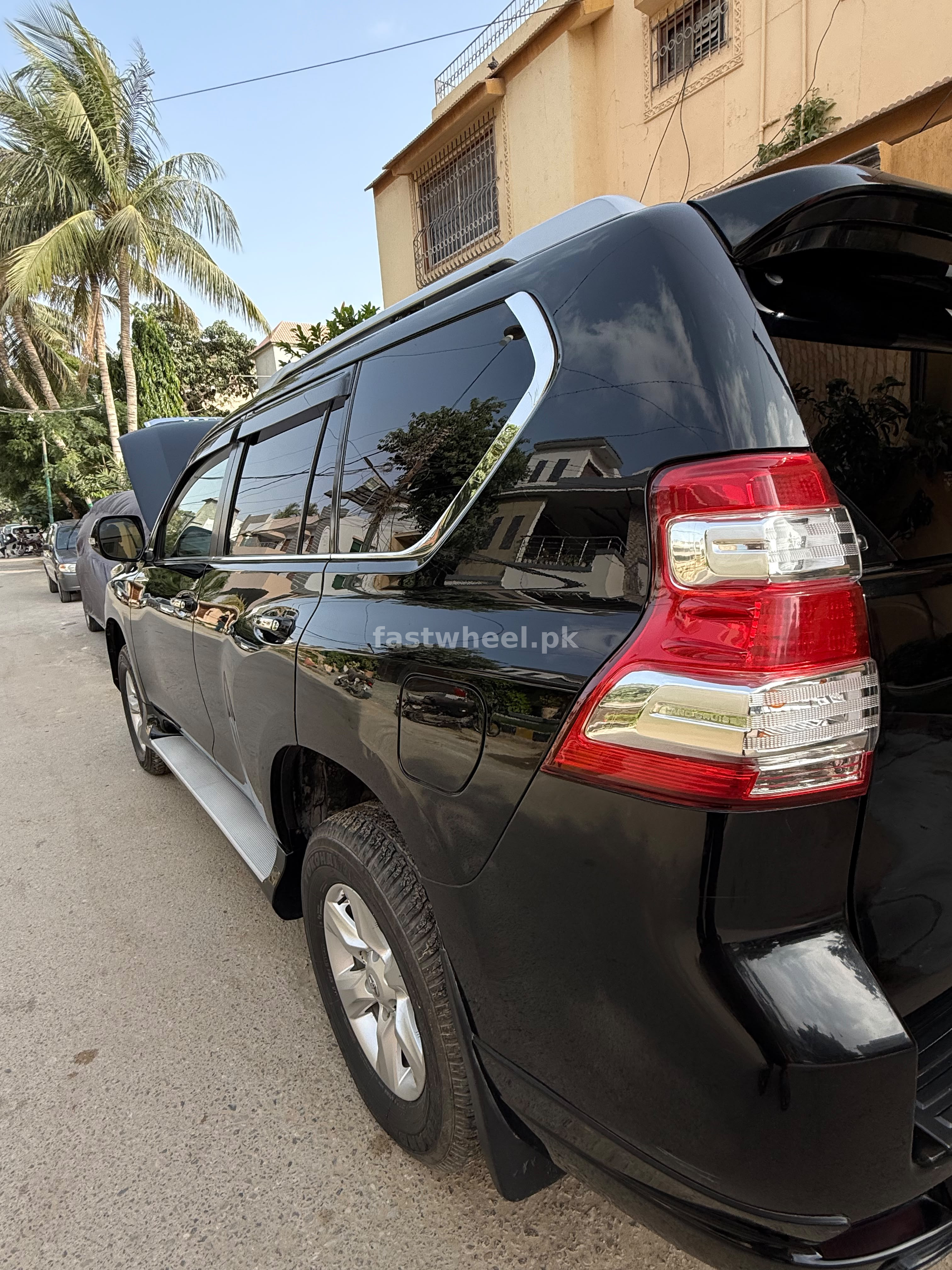 Toyota Prado (2011)