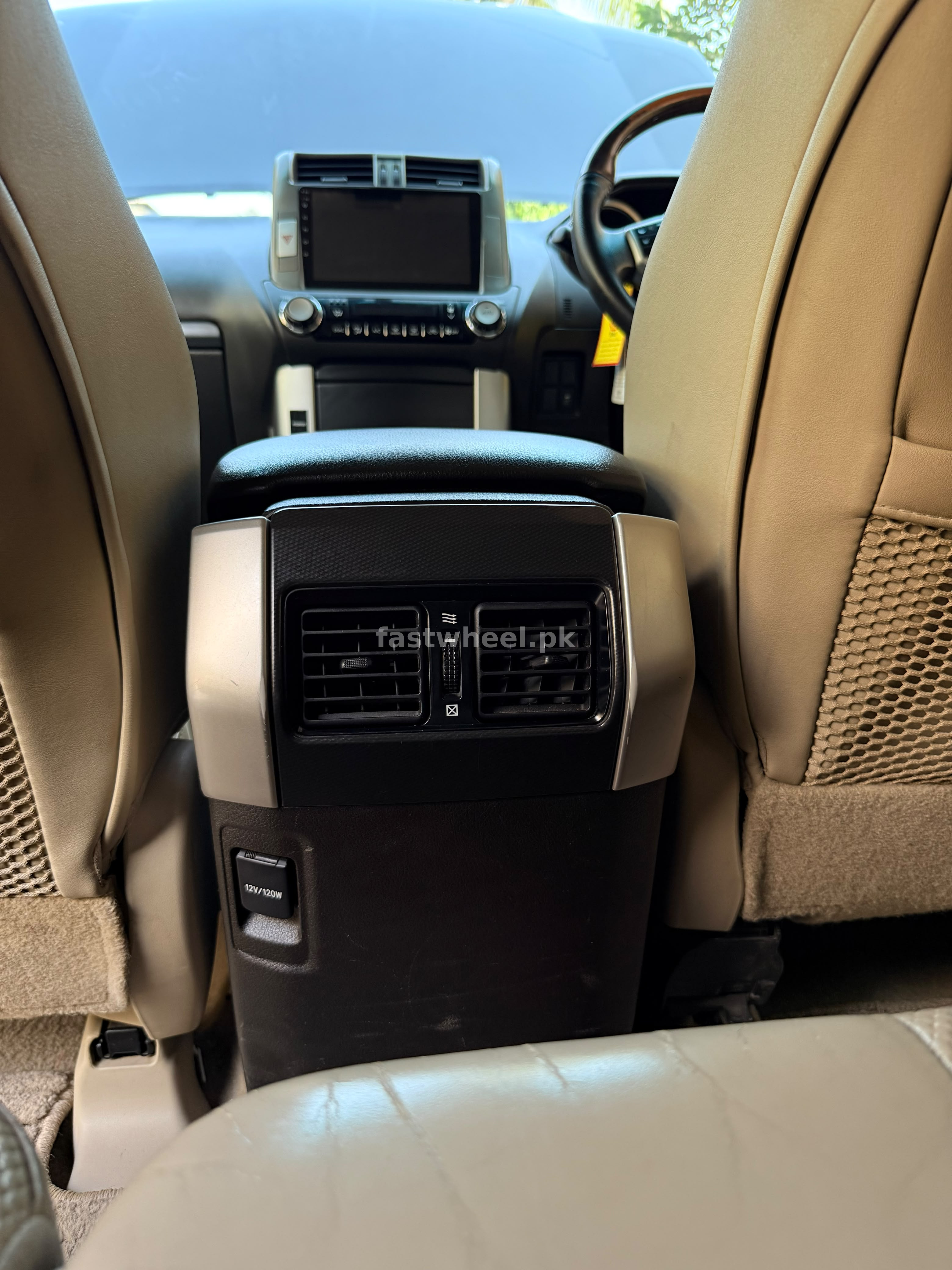Toyota Prado (2011)