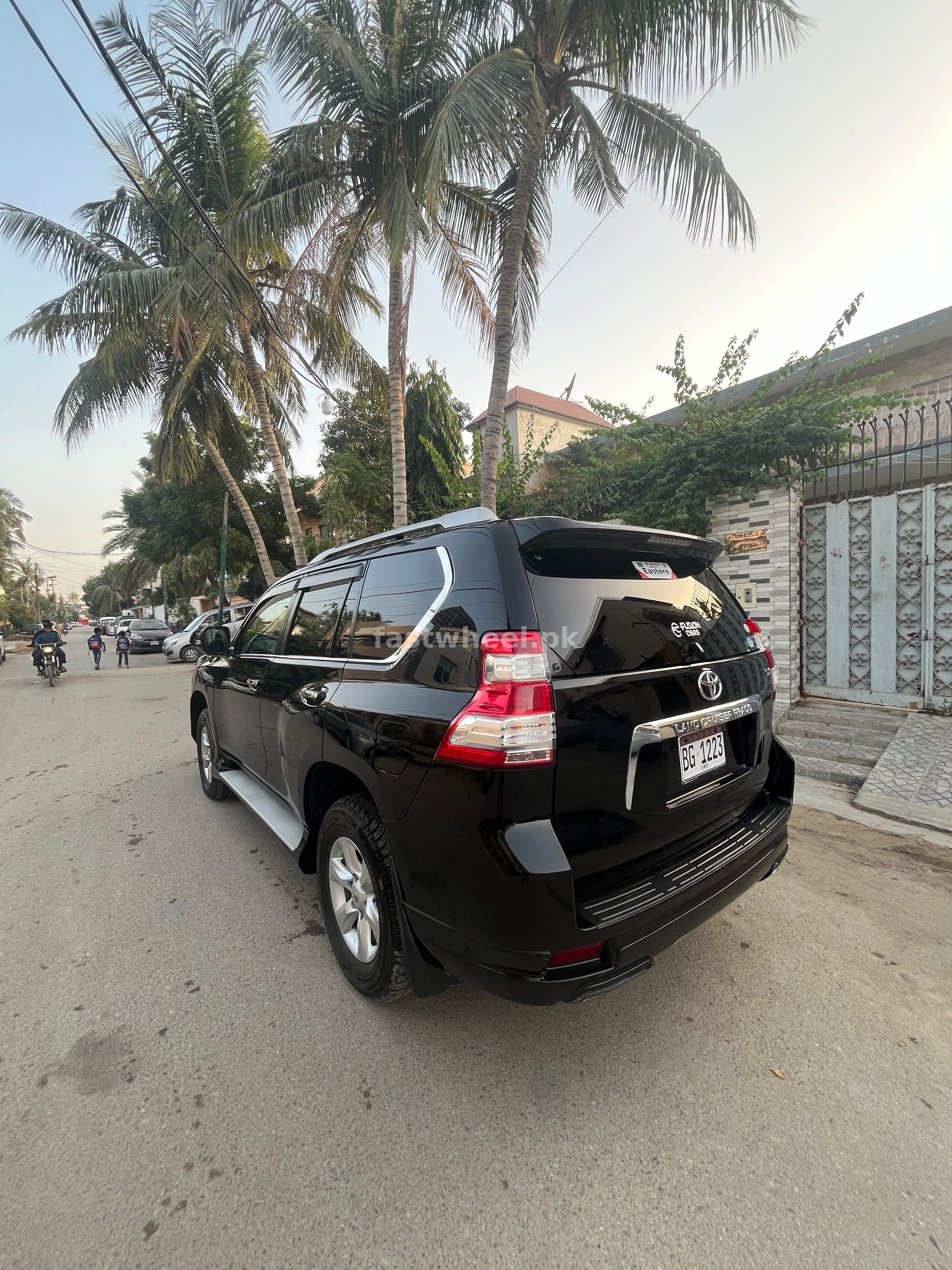Toyota Prado (2011)
