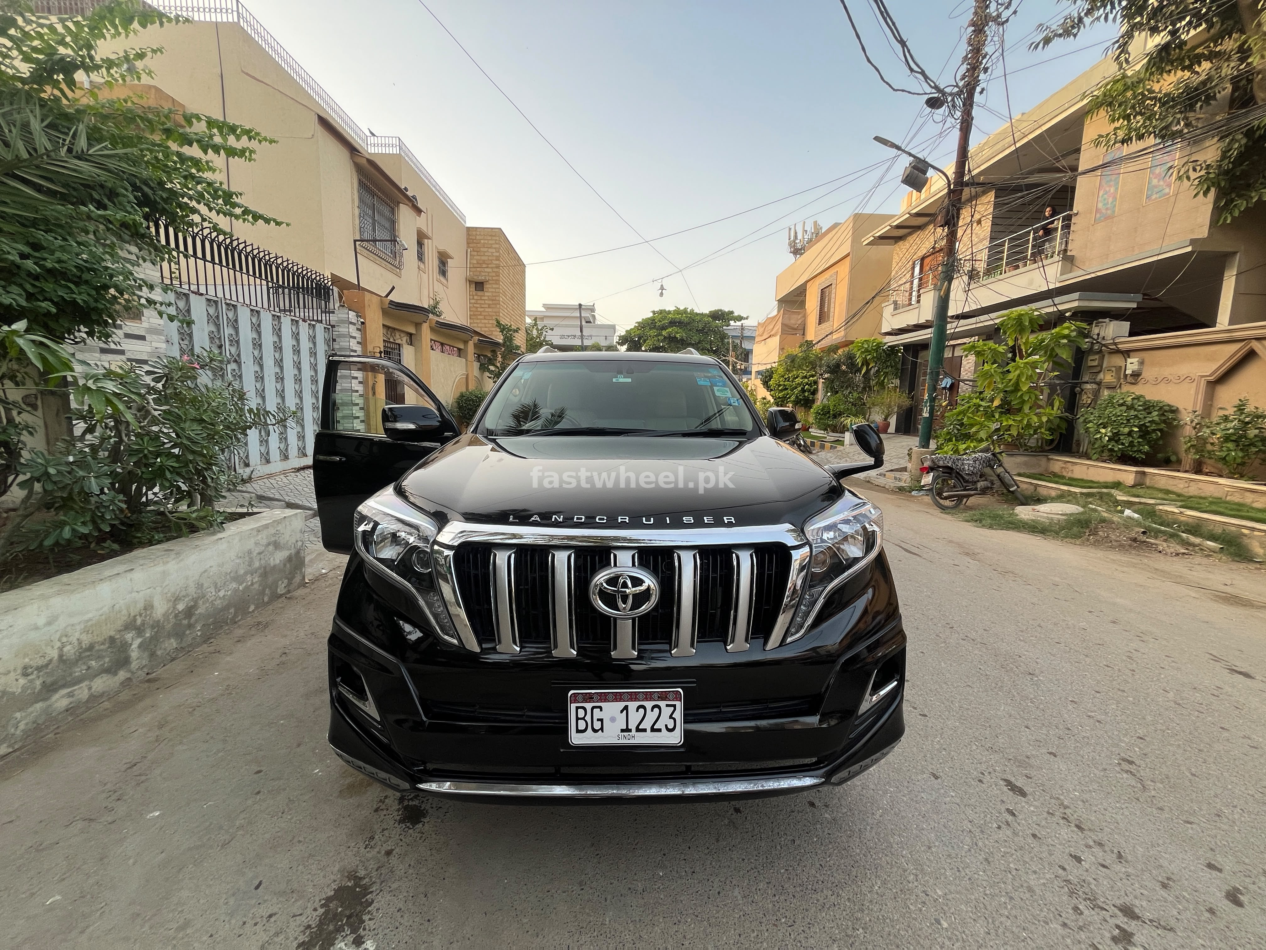 Toyota Prado (2011)