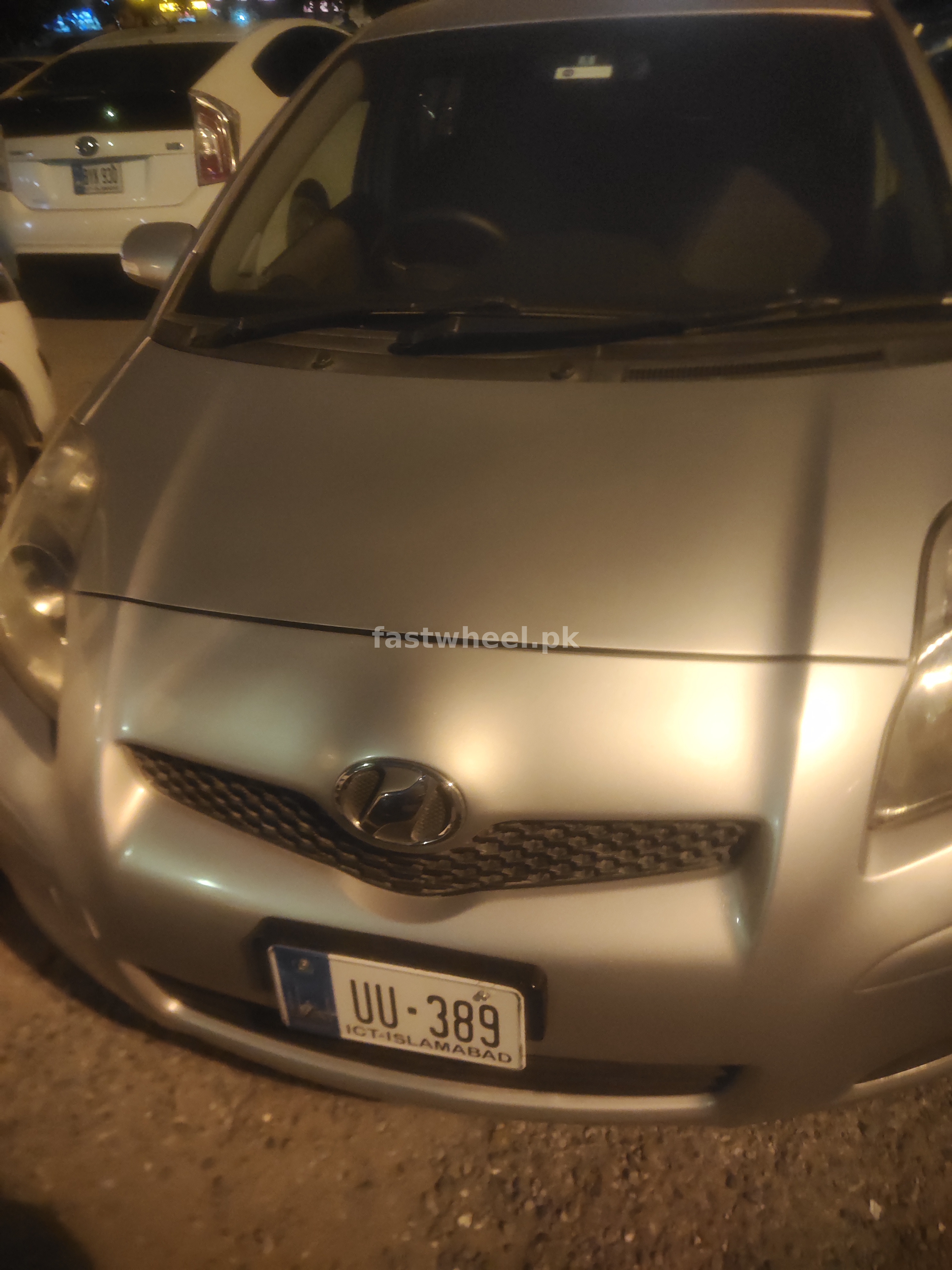 Toyota Vitz (2009)